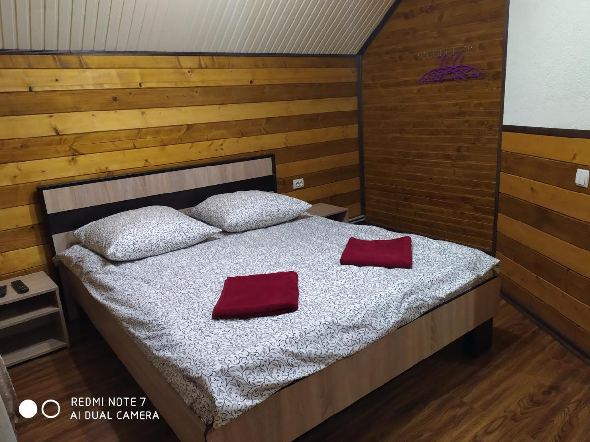 Котедж Кресаня Mykulyčyn Exteriér fotografie